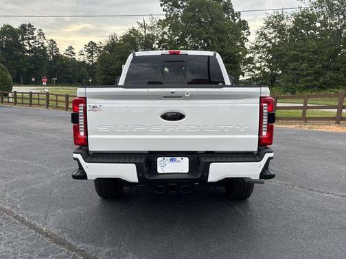 2025 Ford F-250 Lariat