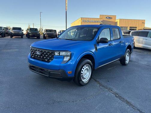 2025 Ford Maverick XL