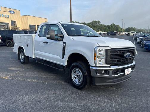2025 Ford F-250 XL