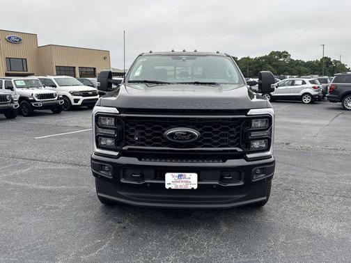 2025 Ford F-250 Lariat