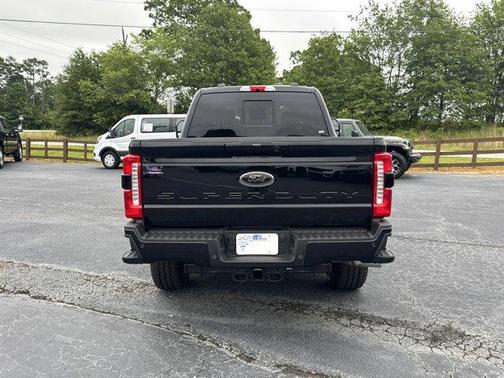 2025 Ford F-250 Lariat