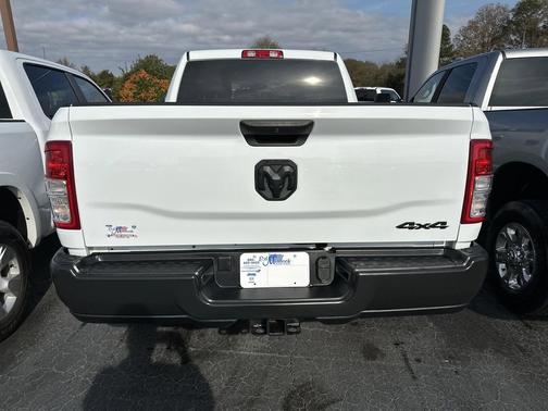 2024 RAM 2500 Tradesman Crew Cab 4x4 6'4' Box