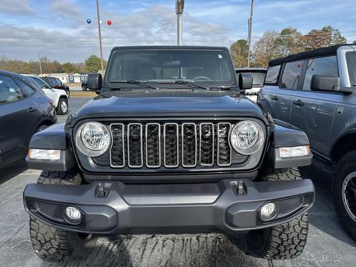 2025 Jeep Gladiator Nighthawk