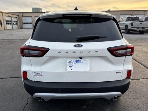 2026 Ford Escape PHEV Base