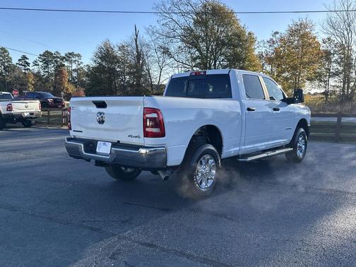 2024 RAM 2500 Big Horn Crew Cab 4x4 6'4' Box