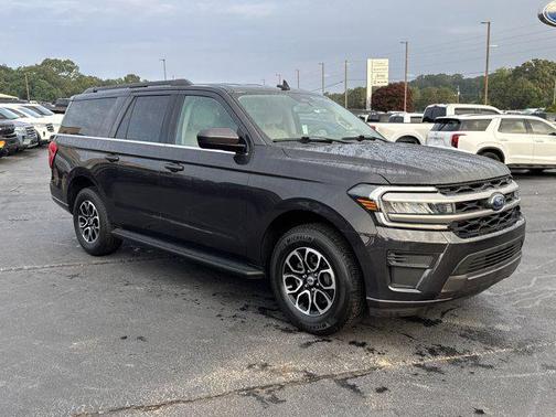 2022 Ford Expedition Max XLT