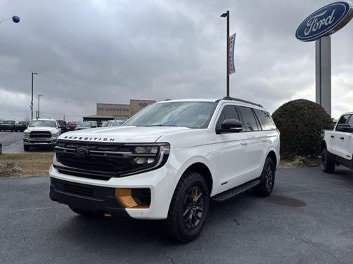 2025 Ford Expedition Tremor