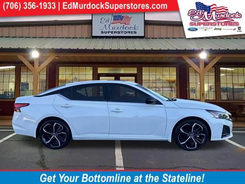 2024 Nissan Altima SR FWD