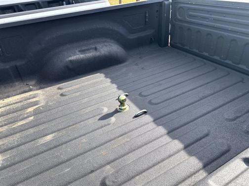 2022 RAM 2500 Big Horn Crew Cab 4x4 6'4' Box