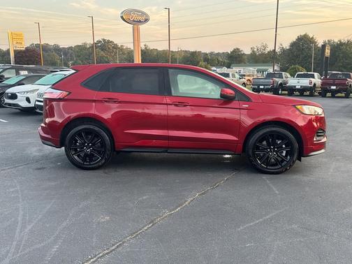 2024 Ford Edge ST Line