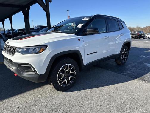 2025 Jeep Compass Trailhawk