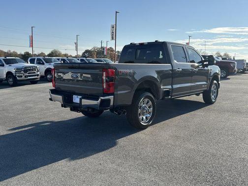 2026 Ford F-350 Lariat