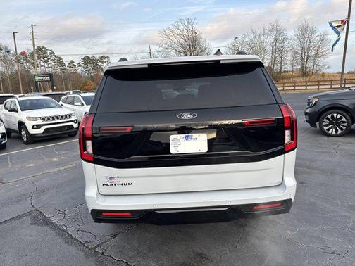 2026 Ford Expedition Platinum