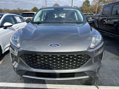 2022 Ford Escape S