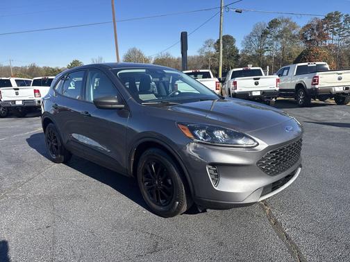 2022 Ford Escape S
