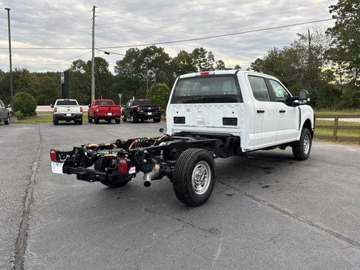 2025 Ford F-250 XL