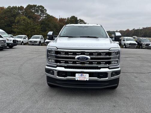2026 Ford F-350 Lariat