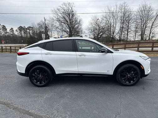 2025 Buick Envista Sport Touring FWD