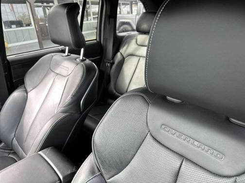 2024 Jeep Grand Cherokee Overland