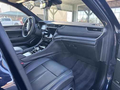 2024 Jeep Grand Cherokee Overland