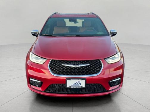 2026 Chrysler Pacifica L