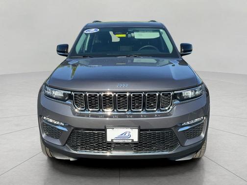Baltic Gray Metallic Clearcoat 2023 Jeep Grand Cherokee Limited