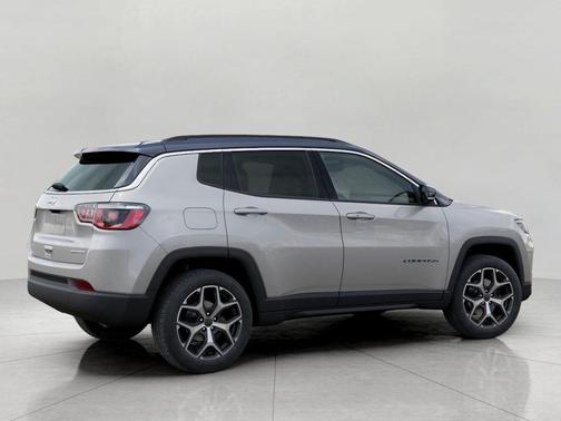 Silver Zynith Metallic Clearcoat 2026 Jeep Compass Limited
