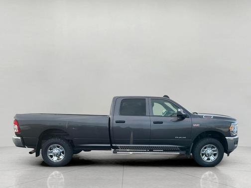 2021 RAM 2500 Tradesman Crew Cab 4x4 8' Box