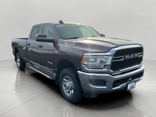 2021 RAM 2500 Tradesman Crew Cab 4x4 8' Box