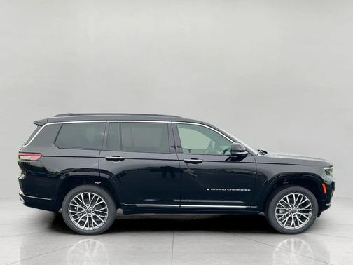 2025 Jeep Grand Cherokee L Summit Reserve