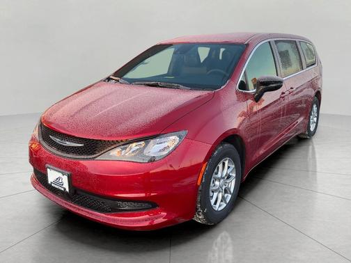 2026 Chrysler Voyager LX