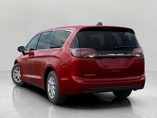 2026 Chrysler Voyager LX