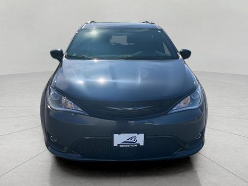 Maximum Steel Metallic Clearcoat 2020 Chrysler Pacifica L