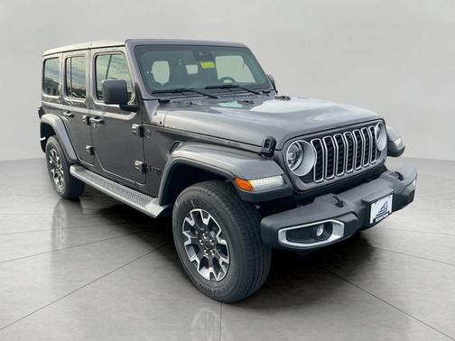 2025 Jeep Wrangler 4-Door Sahara 4x4