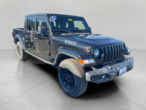 2022 Jeep Gladiator Sport