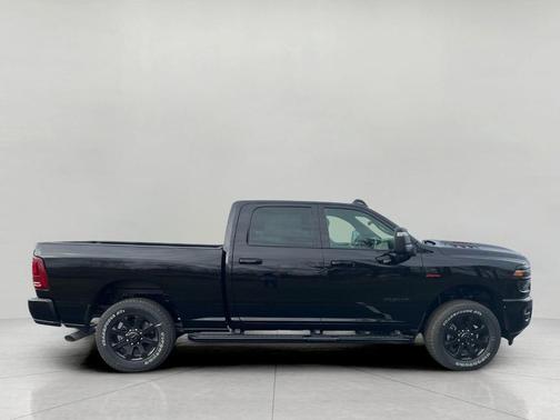 2026 RAM 3500 Laramie Crew Cab 4x4 6'4' Box