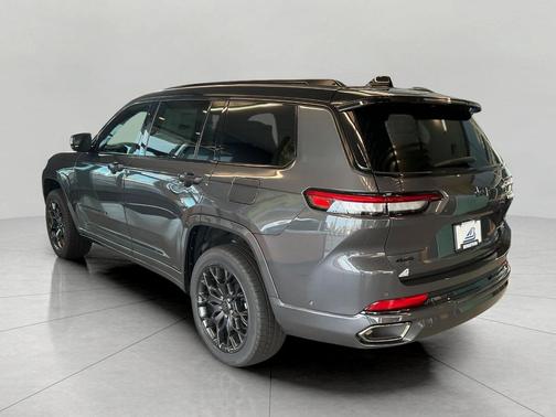 2025 Jeep Grand Cherokee L Summit Reserve