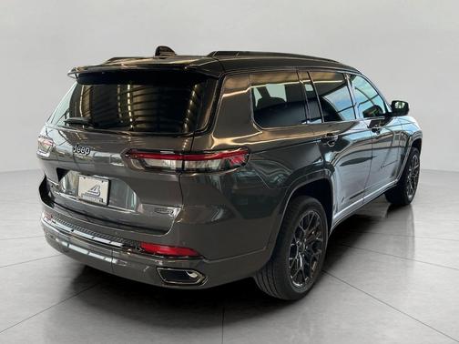 2025 Jeep Grand Cherokee L Summit Reserve