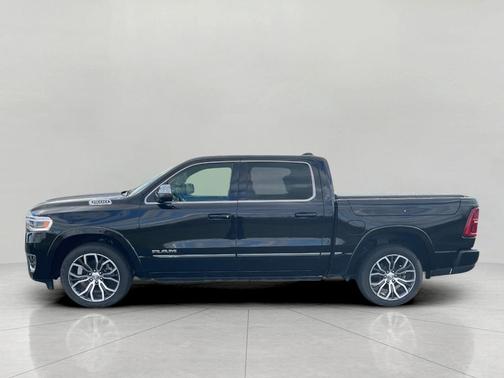 2025 RAM 1500 ST