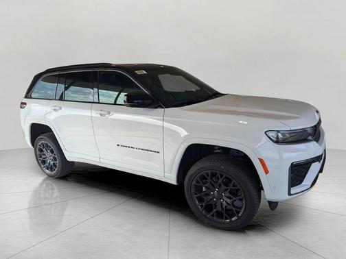 Bright White Clearcoat 2026 Jeep Grand Cherokee Summit