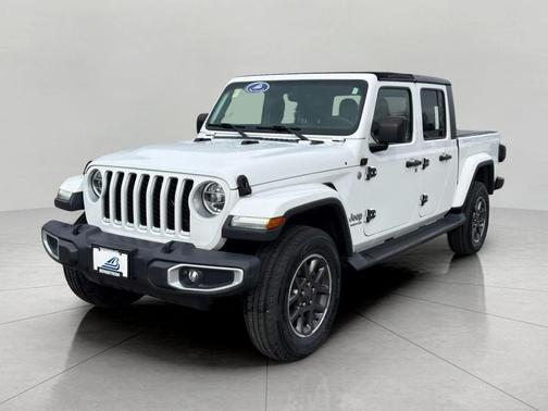 Bright White Clearcoat 2020 Jeep Gladiator Overland