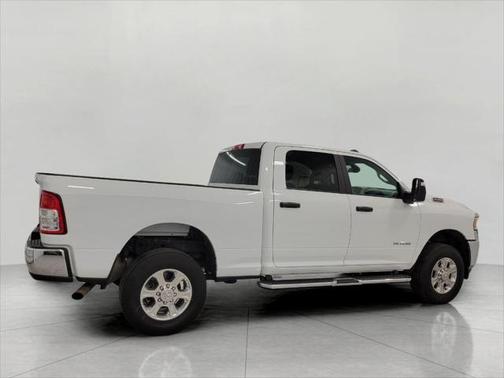 2023 RAM 2500 Big Horn Crew Cab 4x4 6'4' Box