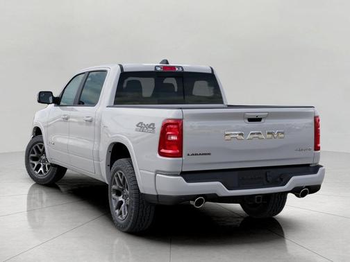 Bright White Clearcoat 2026 RAM 1500 Laramie