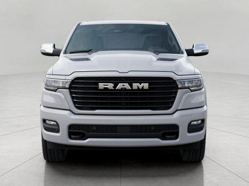 Bright White Clearcoat 2026 RAM 1500 Laramie