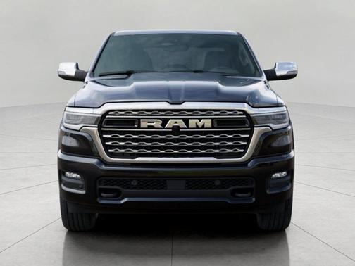 Diamond Black Crystal Pearlcoat 2026 RAM 1500 Limited