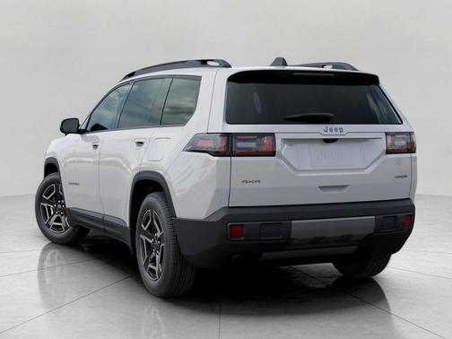 Bright White Clearcoat 2026 Jeep Cherokee Limited