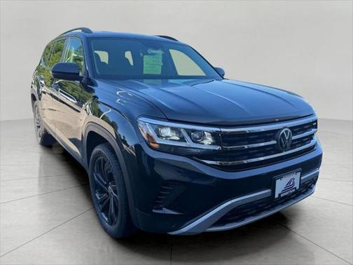 2023 Volkswagen Atlas 3.6L SE w/Technology
