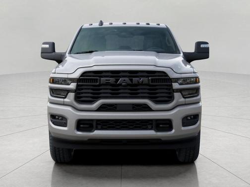 Silver Zynith 2026 RAM 2500 Big Horn Crew Cab 4x4 6'4' Box
