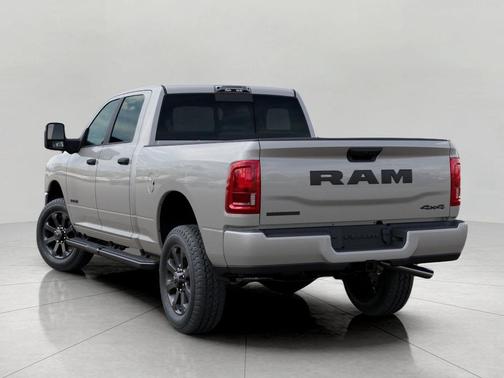2026 RAM 2500 Big Horn Crew Cab 4x4 6'4' Box