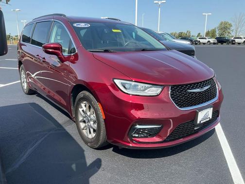 2021 Chrysler Pacifica Touring